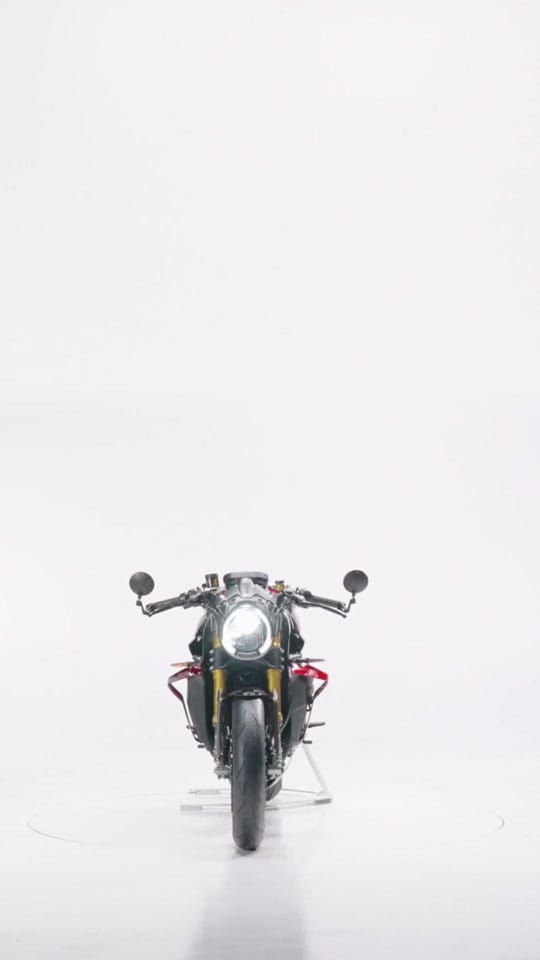Post 7 by Onyx Moto on TikTok (video)