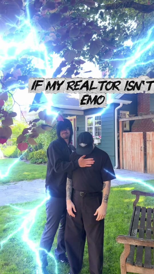 Post 1 by X_EMO_REALTOR_X on TikTok (video)