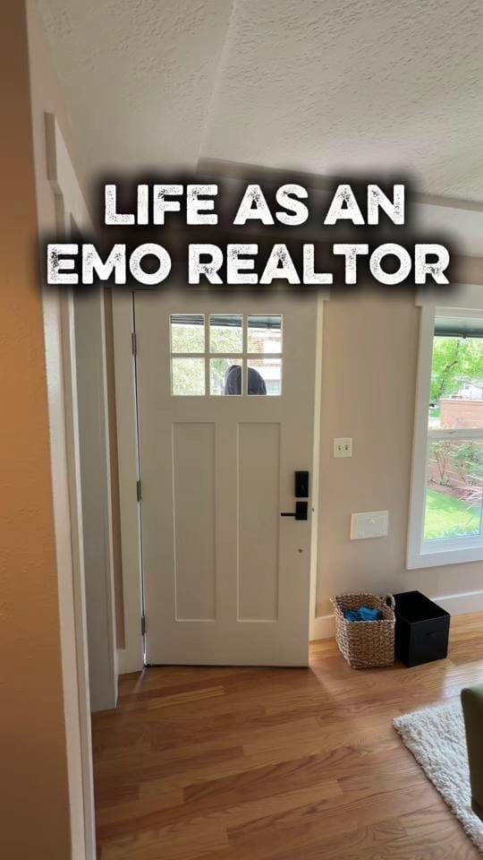 Post 2 by X_EMO_REALTOR_X on TikTok (video)