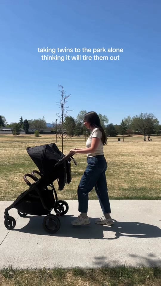 Post 3 by Carson Barlow | Twin Mom on TikTok (video)