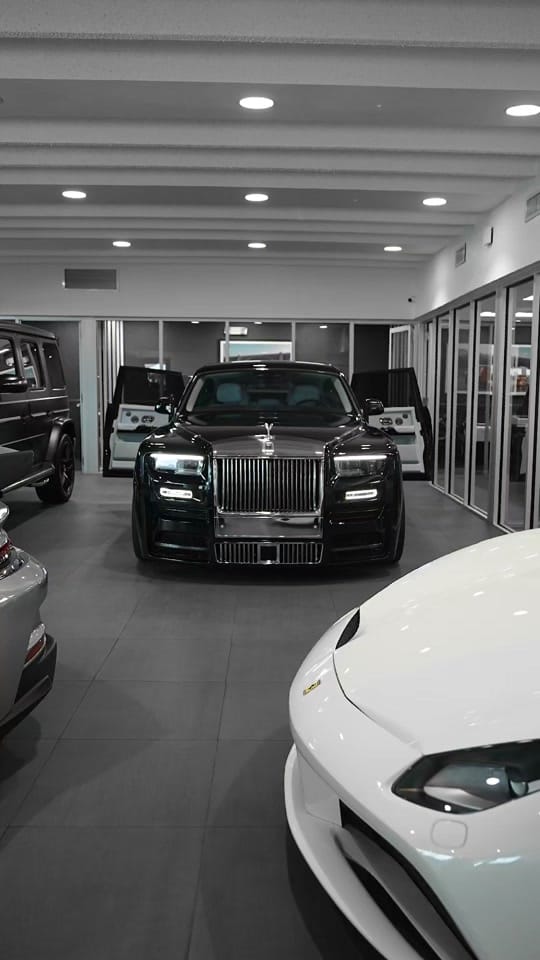 Post 2 by Ocean Auto Club on TikTok (video)