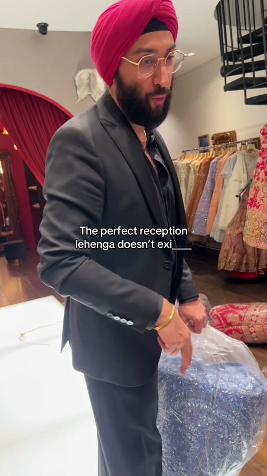 Post 8 by Chandan Fashion Bollywed on TV on TikTok (video)