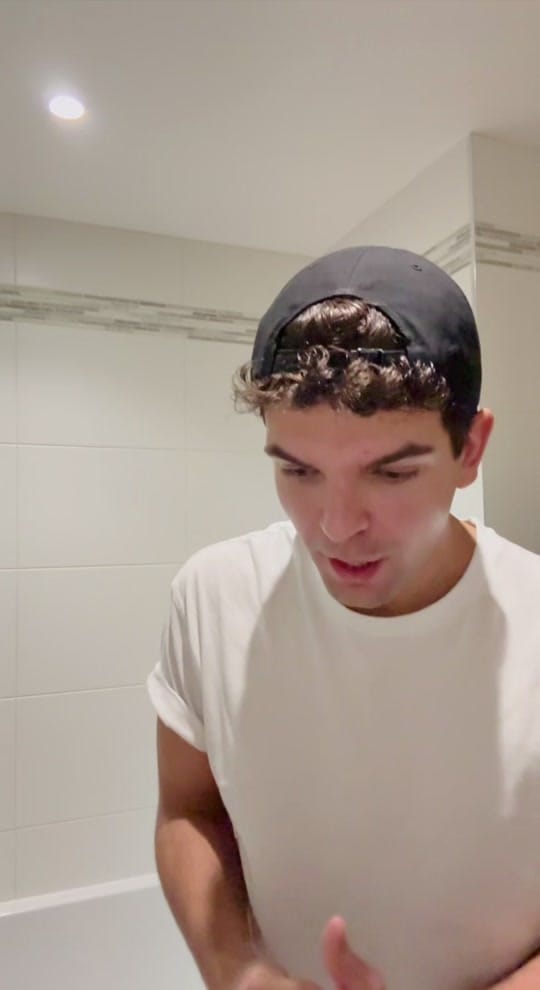 Post 2 by Luke Suri on TikTok (video)