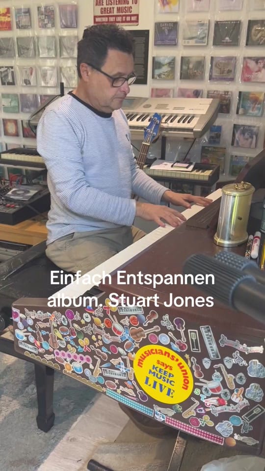 Post 1 by Stuart Jones ‘News and Music’ on TikTok (video)