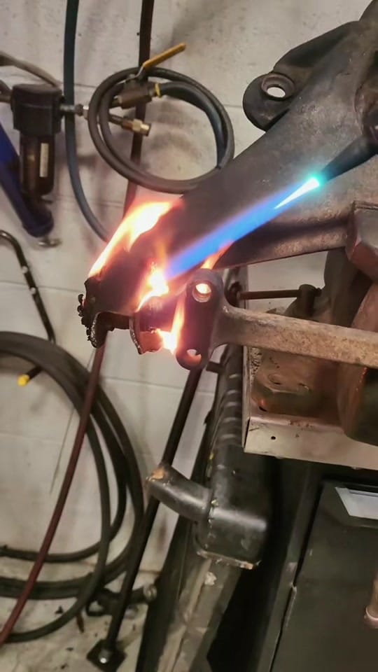 Post 5 by Jason Olinger on TikTok (video)