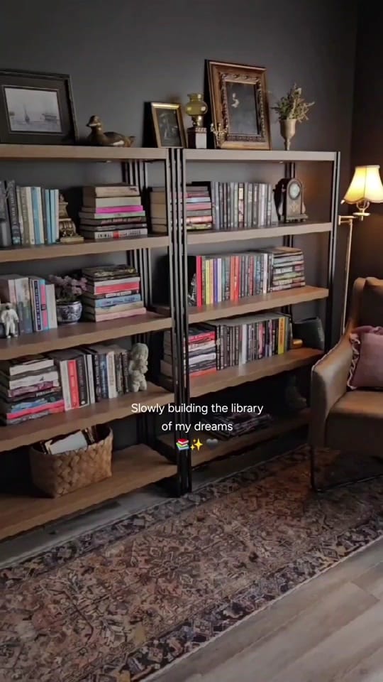 Post 10 by Soph. on TikTok (video)