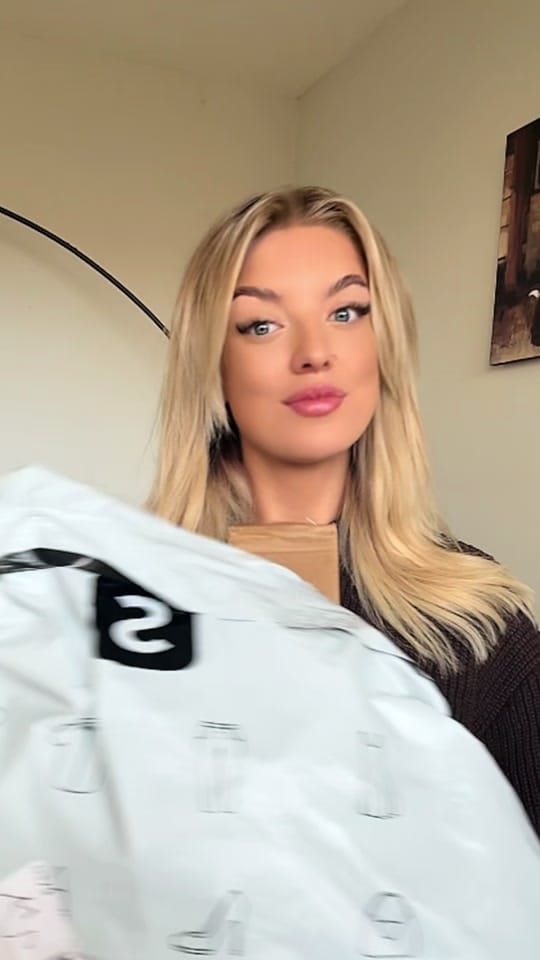 Post 6 by Serene on TikTok (video)