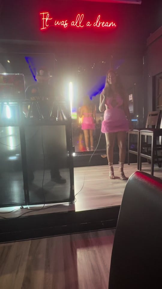 Post 4 by Alexis Hanoman on TikTok (video)
