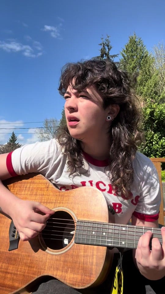 Post 6 by izzy cenedese on TikTok (video)