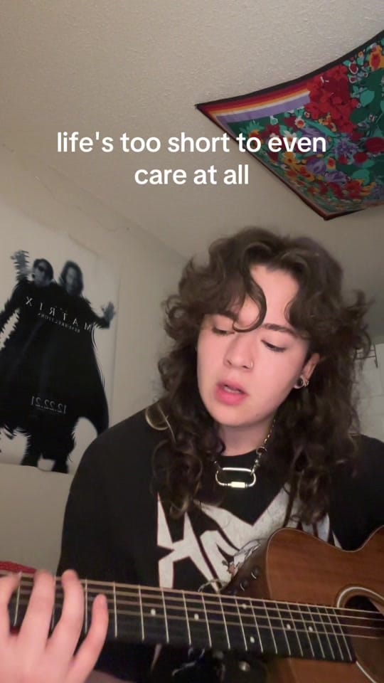 Post 3 by izzy cenedese on TikTok (video)