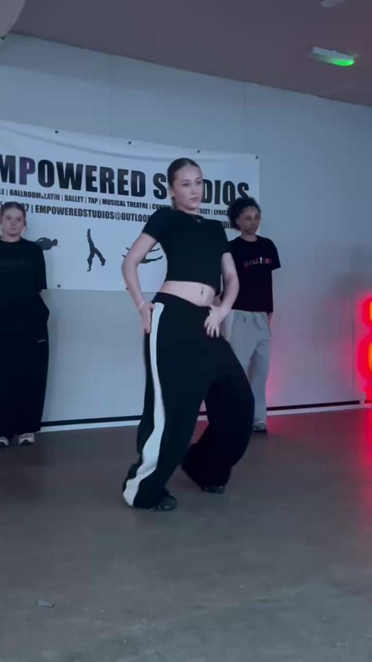 Post 4 by Brooke Cookson on TikTok (video)