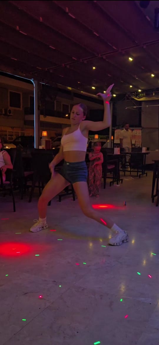 Post 9 by Brooke Cookson on TikTok (video)