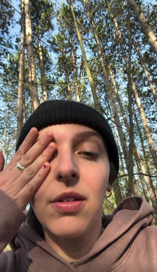 Post 2 by ELLES on TikTok (video)