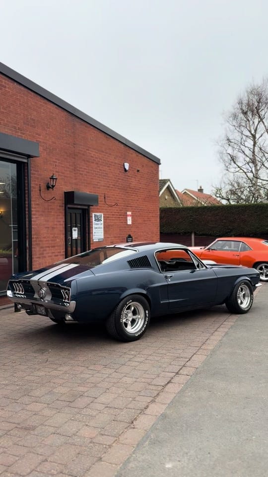Post 8 by Retro Classic Car on TikTok (video)