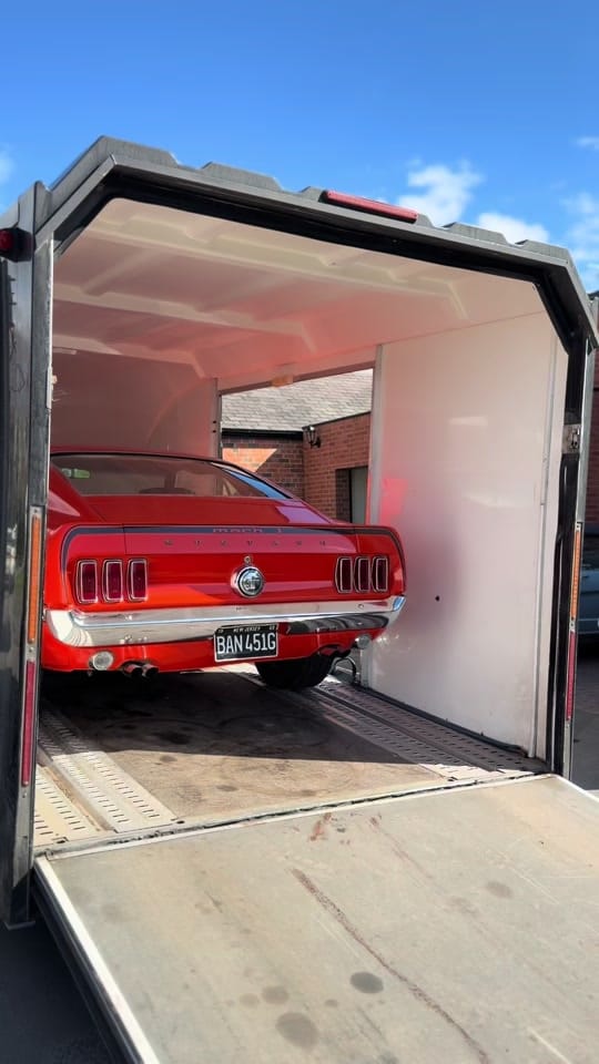 Post 2 by Retro Classic Car on TikTok (video)