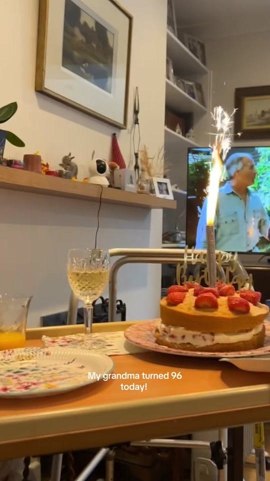 Post 9 by Pops˚.*༄✾༉🃌‧₊˚✧*⋆ on TikTok (video)