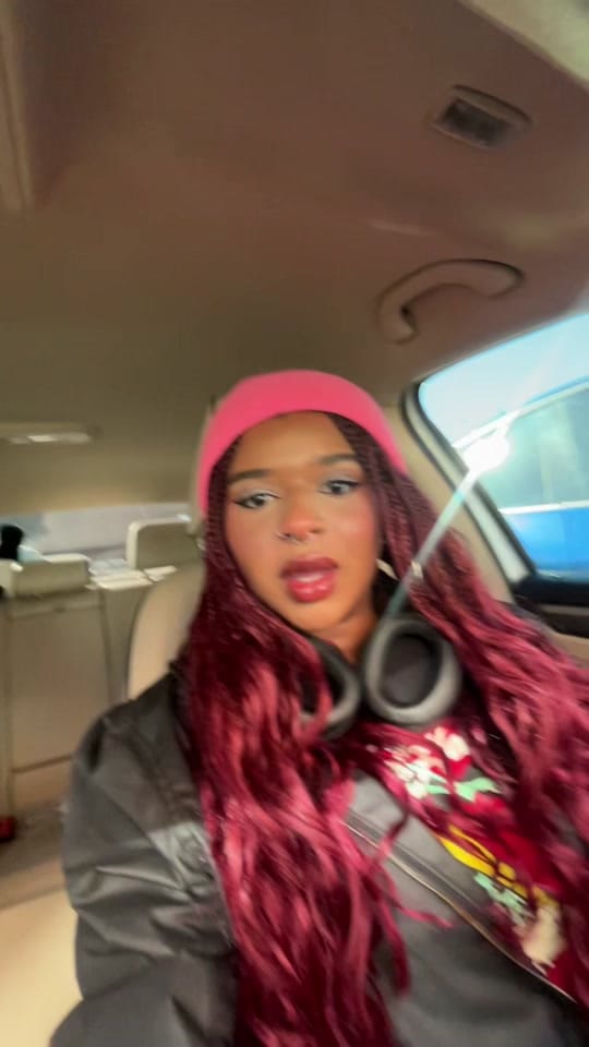 Post 6 by selayah 🍓✩°｡⋆⸜ 🎧 on TikTok (video)