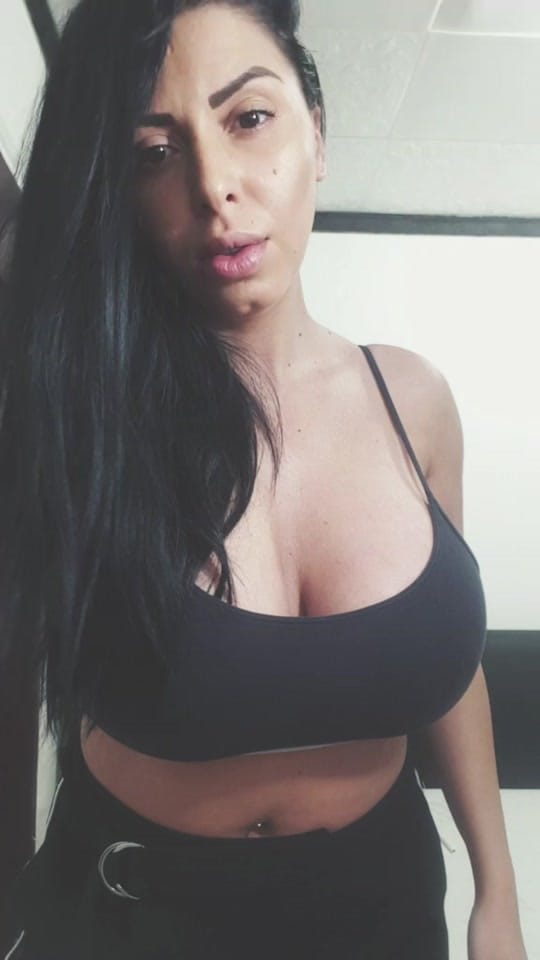 Post 10 by __Ale.Prl__ on TikTok (video)