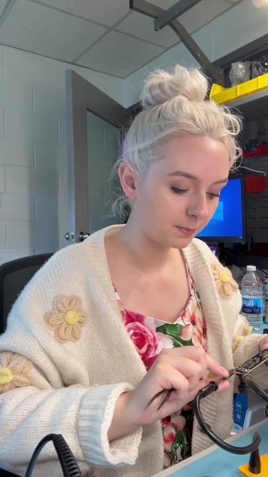 Post 8 by nes on TikTok (video)