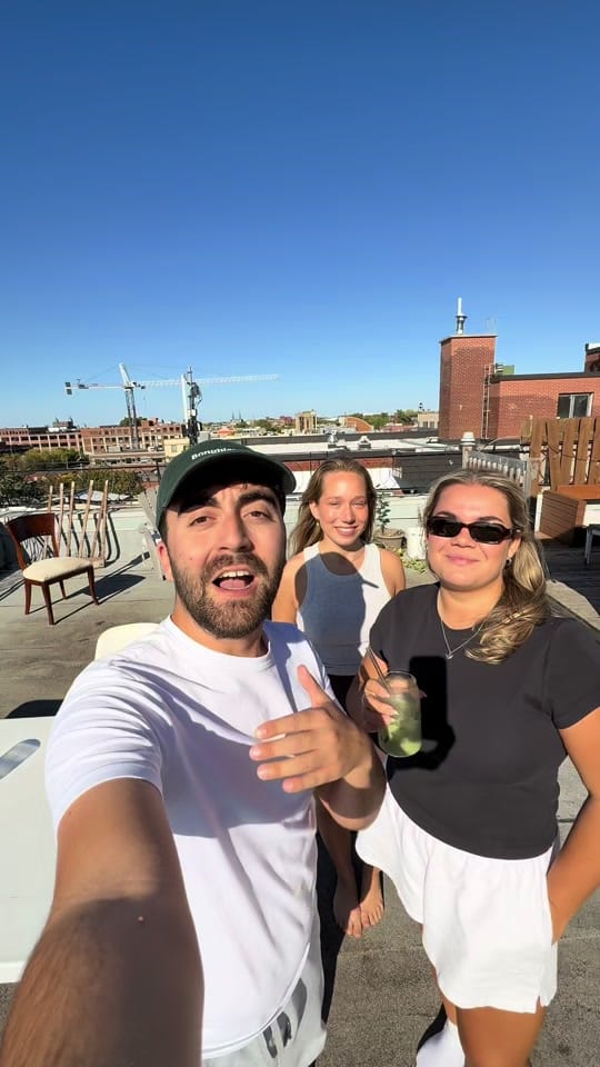 Post 4 by florian_au_canada on TikTok (video)