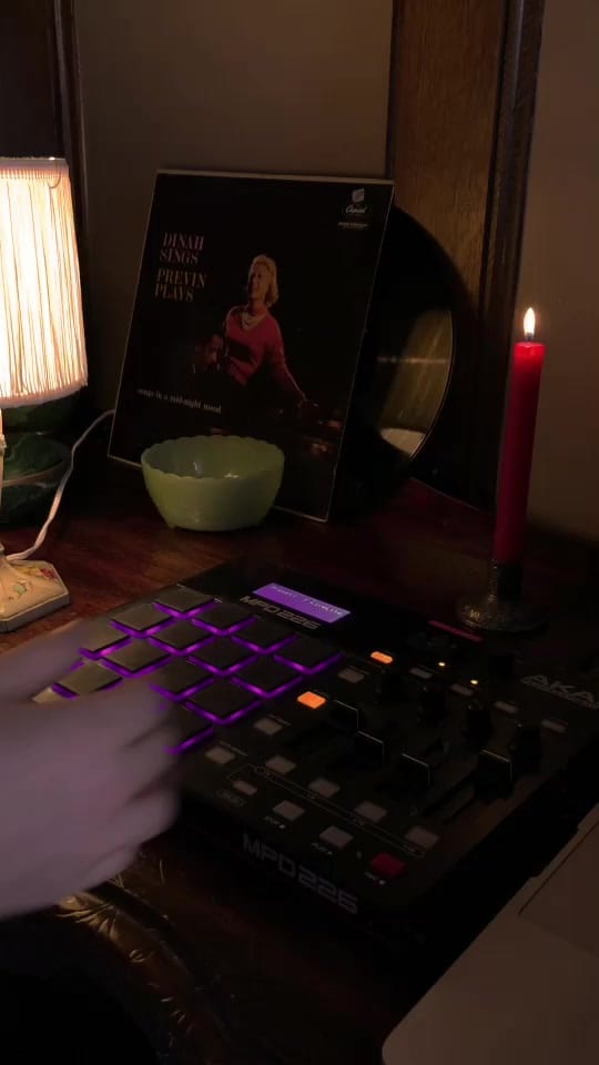 Post 10 by Makzo on TikTok (video)