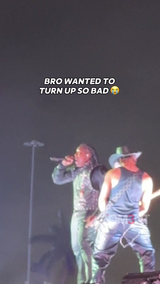 Post 1 by THE MOM3NT 🇨🇦 on TikTok (video)