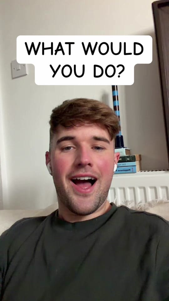 Post 4 by Matt and Juan Vinyl on TikTok (video)