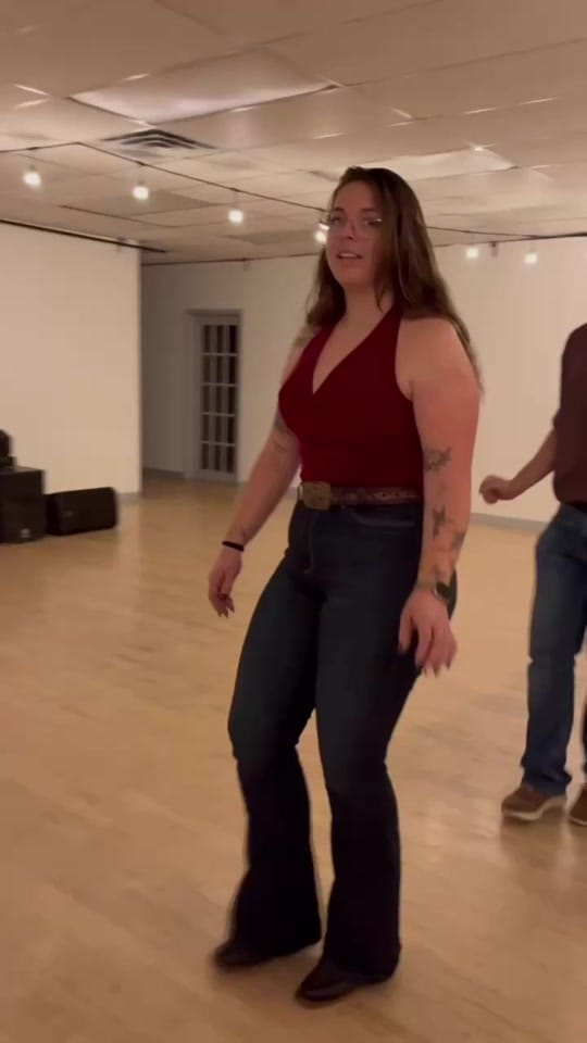 Post 5 by Myriam Ménard on TikTok (video)