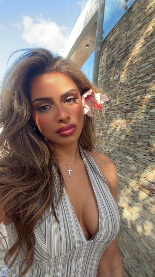 Post 5 by celina on TikTok (video)