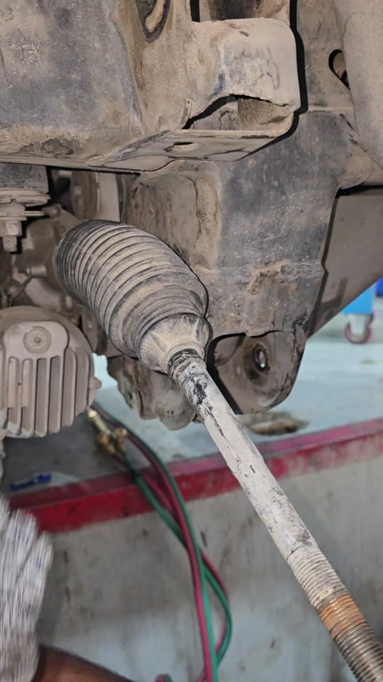 Post 4 by auto.service on TikTok (video)