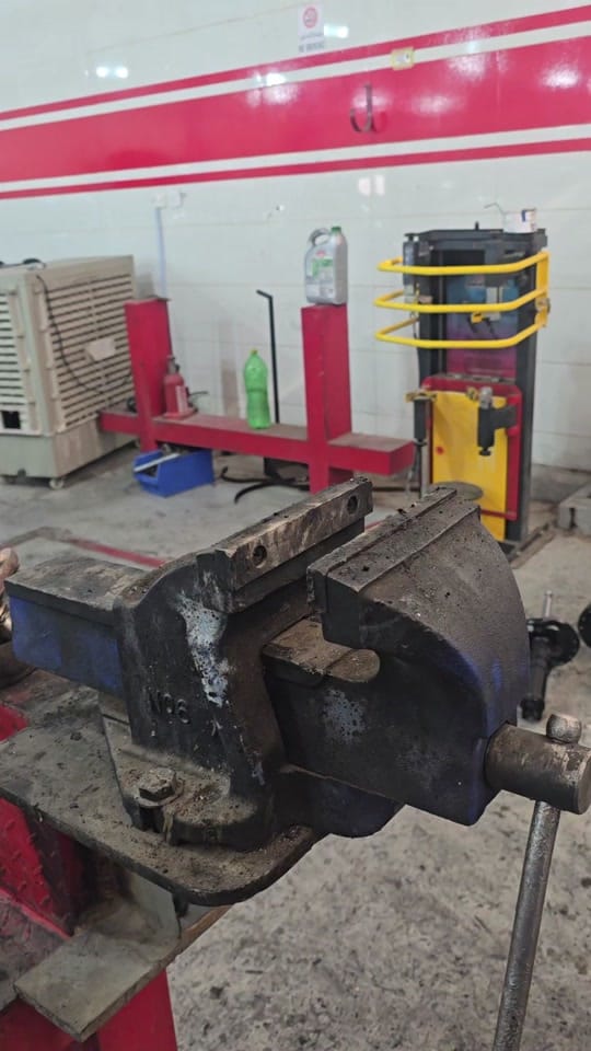 Post 8 by auto.service on TikTok (video)