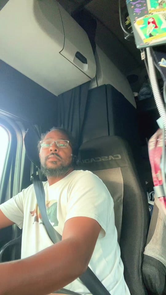 Post 6 by legsdontmatch on TikTok (video)