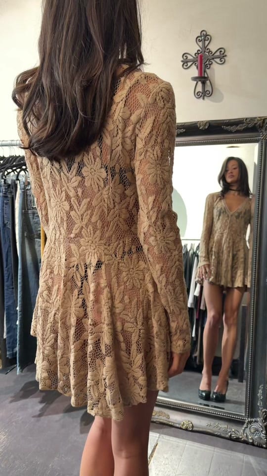 Post 5 by ShopYottsVtg London on TikTok (video)