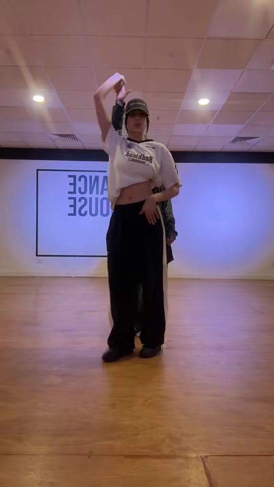 Post 4 by Olivia Steidl on TikTok (video)