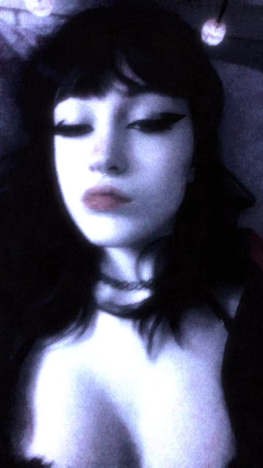 Post 10 by ♱ ⛧ Kace ⛧ ♱ ケース on TikTok (video)