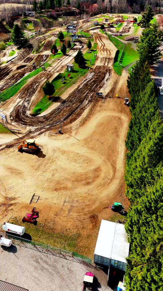 Post 2 by Motocross deschambault on TikTok (video)