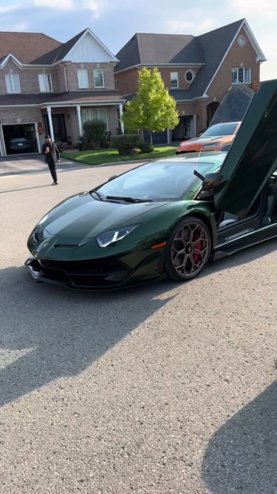 Post 3 by Manuel on TikTok (video)