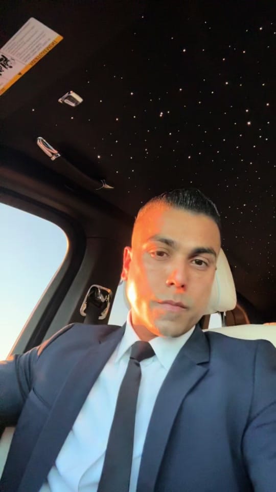 Post 2 by Manuel on TikTok (video)