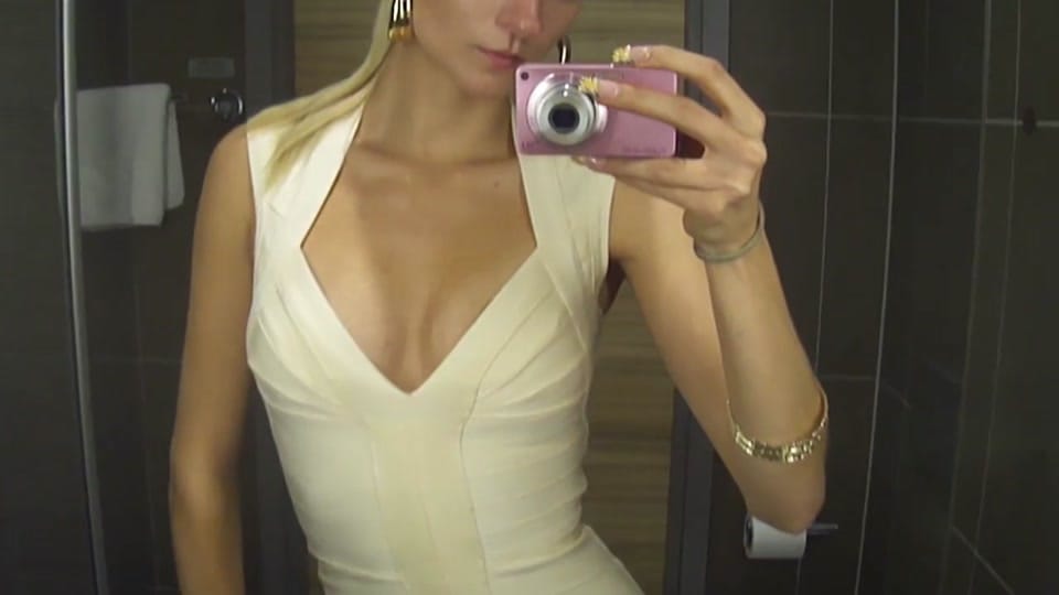 Post 1 by Honey on TikTok (video)
