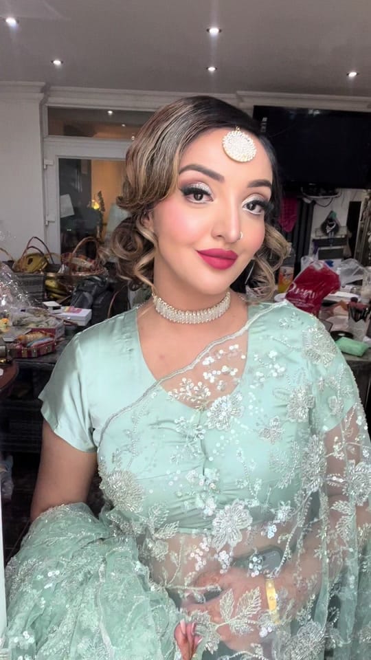 Post 1 by Lima Khan MUA on TikTok (video)