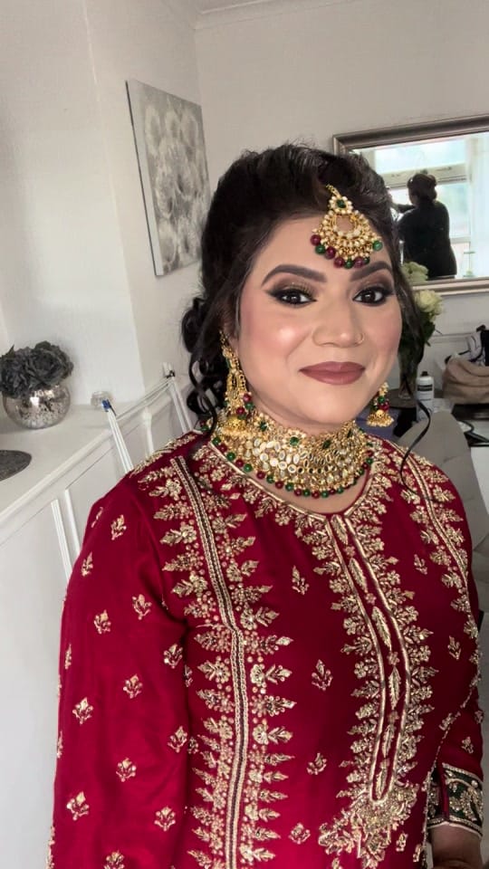 Post 2 by Lima Khan MUA on TikTok (video)