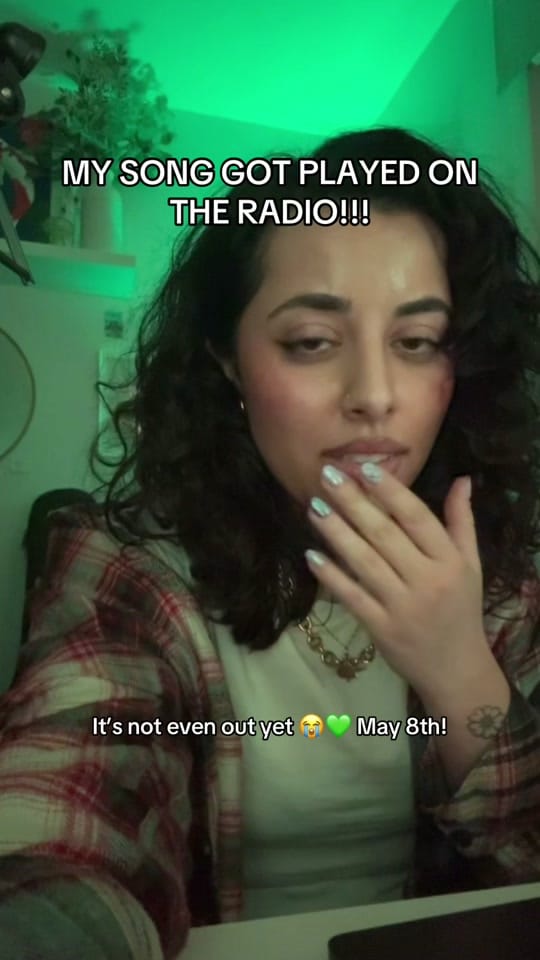 Post 9 by NIKEE MUZE on TikTok (video)