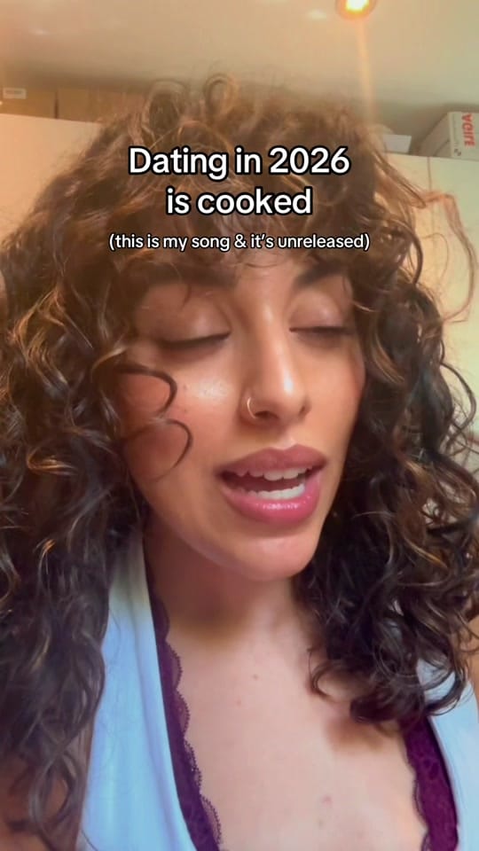 Post 5 by NIKEE MUZE on TikTok (video)