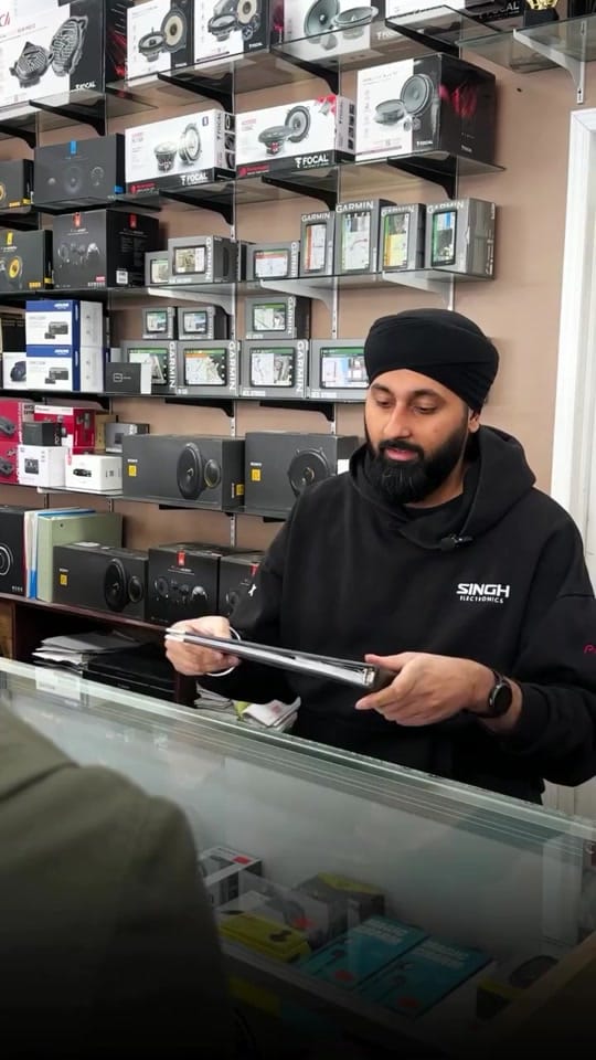 Post 2 by 🇨🇦singhelectronics🇨🇦 on TikTok (video)