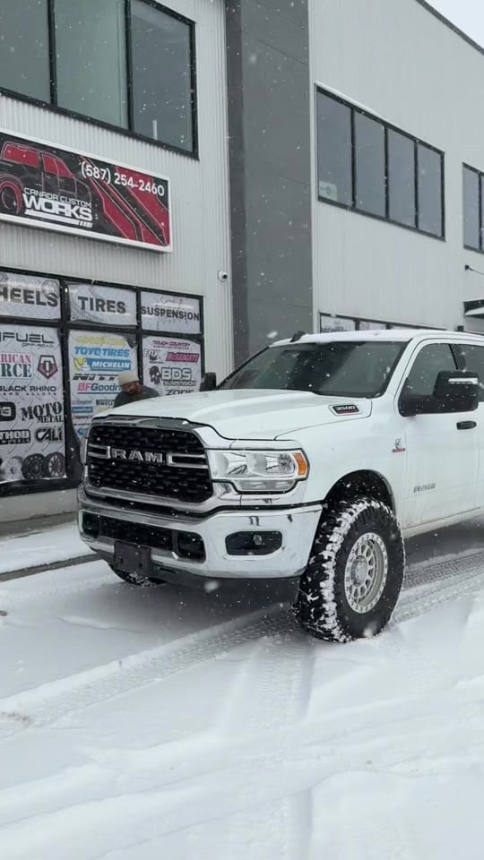 Post 3 by canadacustomautoworks on TikTok (video)
