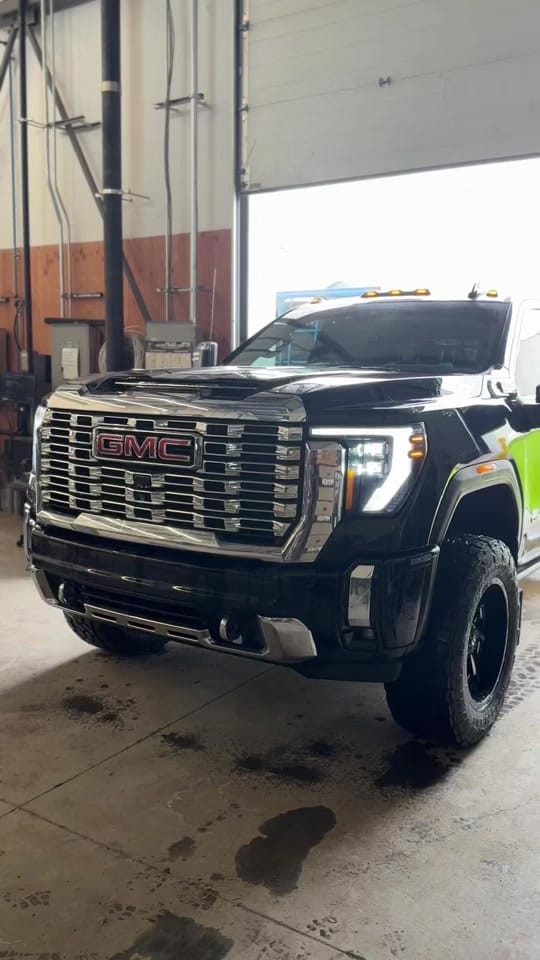 Post 7 by canadacustomautoworks on TikTok (video)