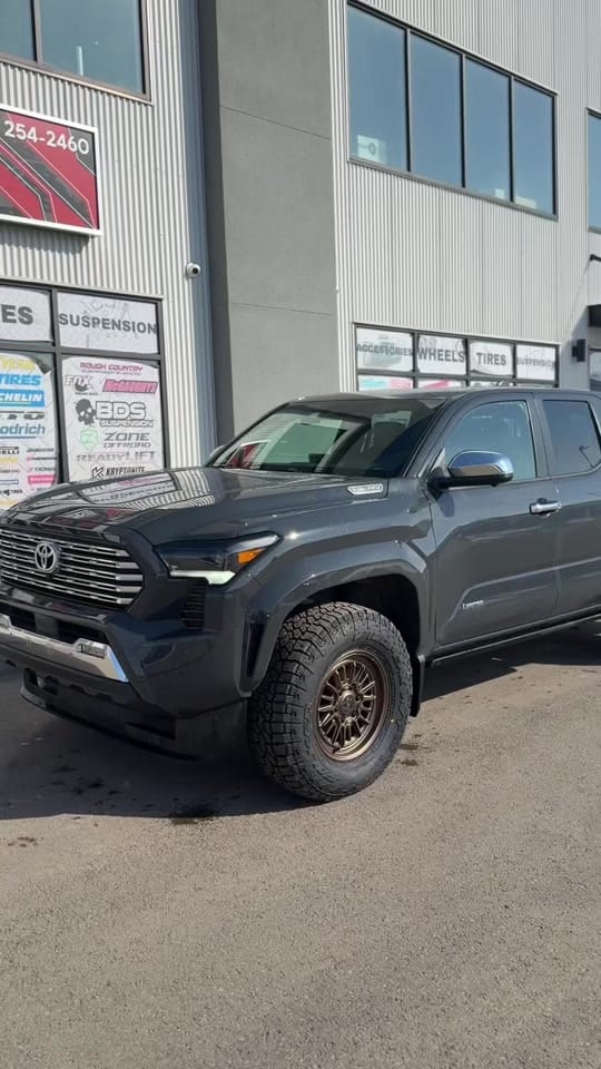 Post 4 by canadacustomautoworks on TikTok (video)