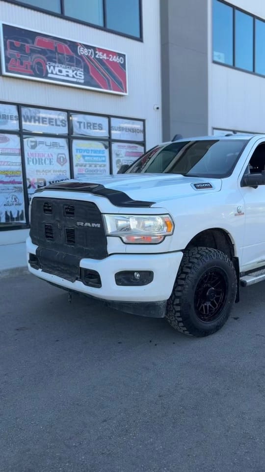 Post 1 by canadacustomautoworks on TikTok (video)