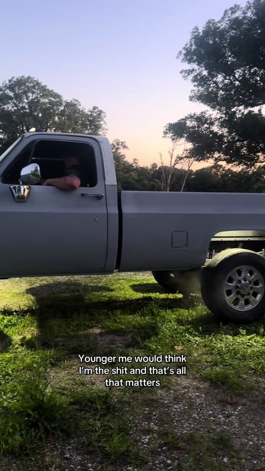 Post 1 by Max on TikTok (video)