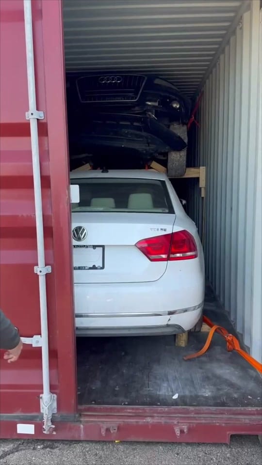 Post 4 by Exclusive Cars & Shipping on TikTok (video)